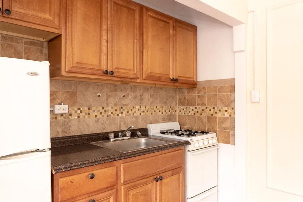 2827 N Burling St, ,  60657, USA 60657-unit#309-Chicago-IL