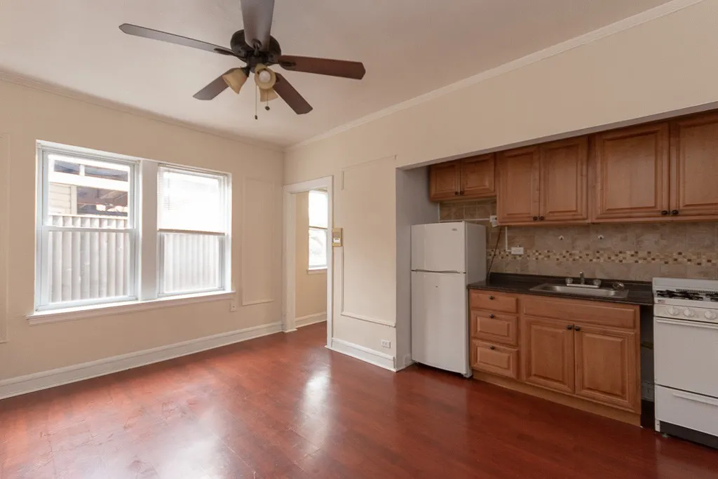 2827 N Burling St, ,  60657, USA 60657-unit#309-Chicago-IL