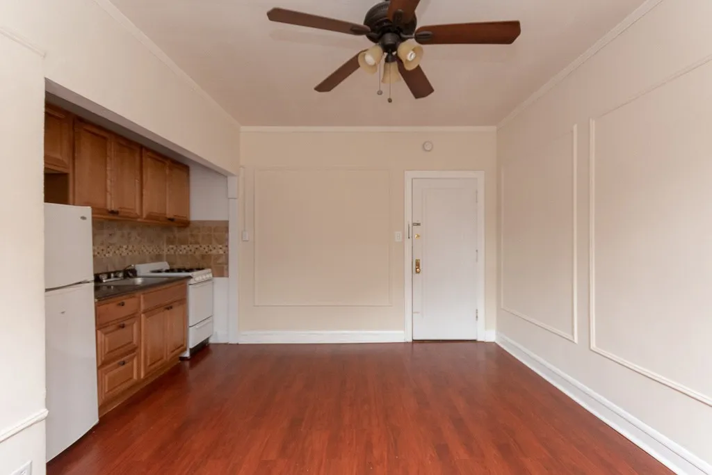 2827 N Burling St, ,  60657, USA 60657-unit#309-Chicago-IL