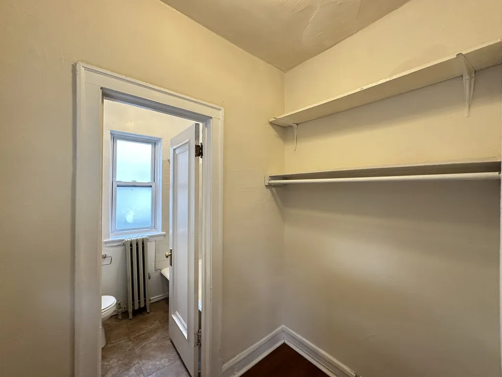 2827 N Burling St, ,  60657, USA 60657-unit#309-Chicago-IL