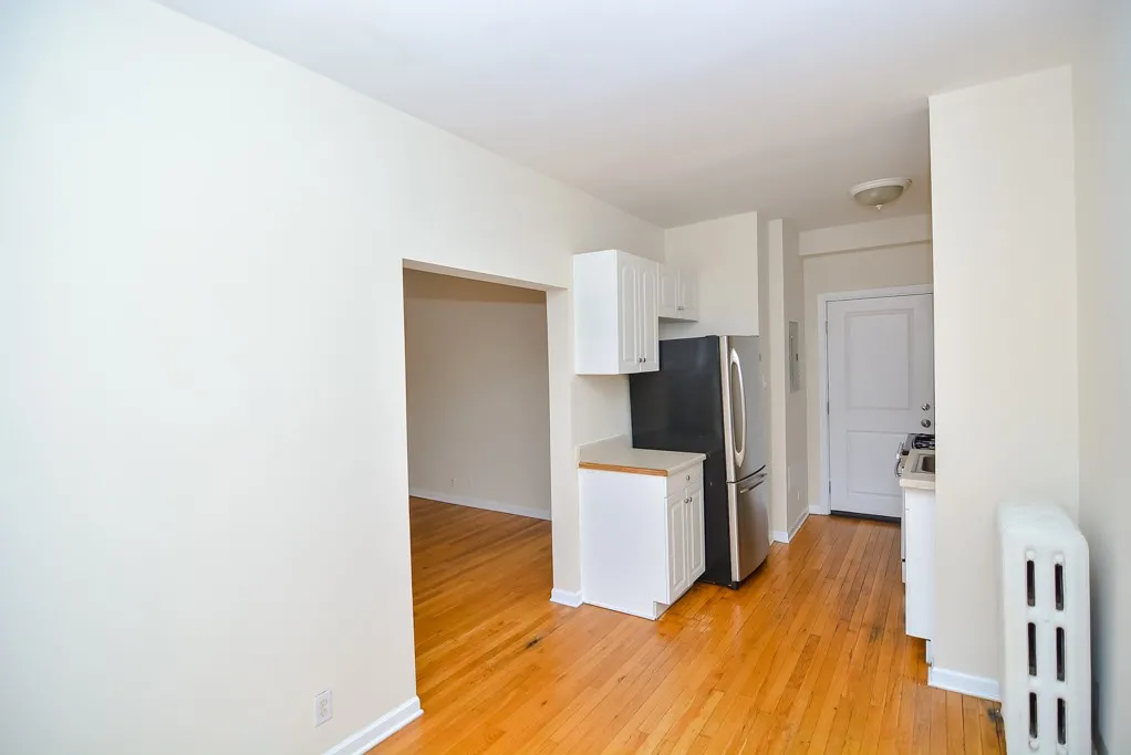 744 W Addison St, ,  60613, USA 60613-unit#3S-Chicago-IL