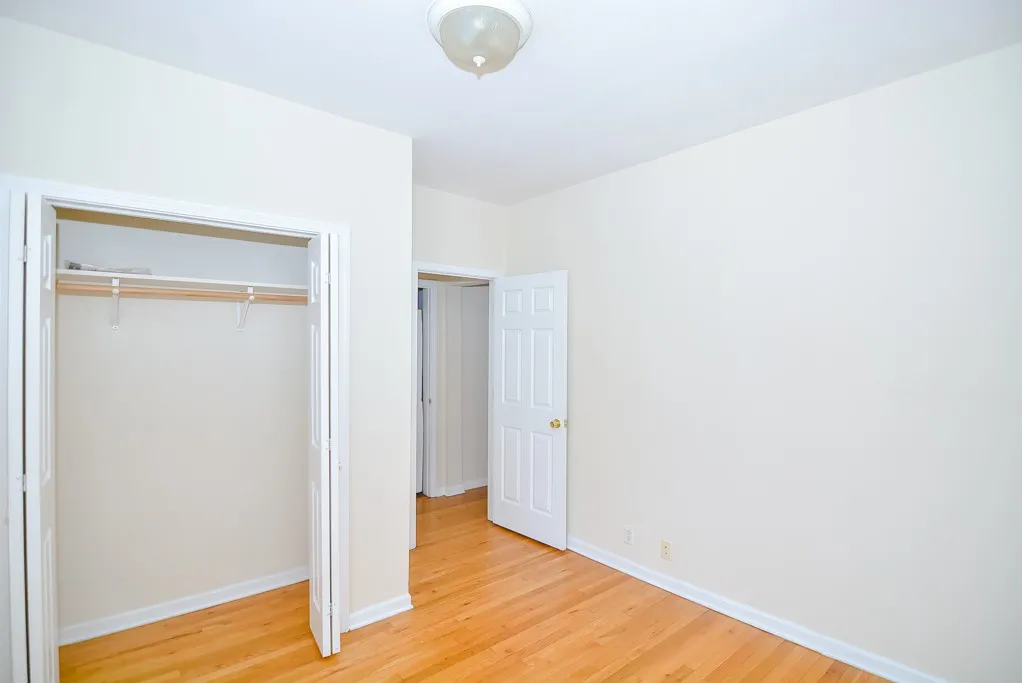 744 W Addison St, ,  60613, USA 60613-unit#3S-Chicago-IL