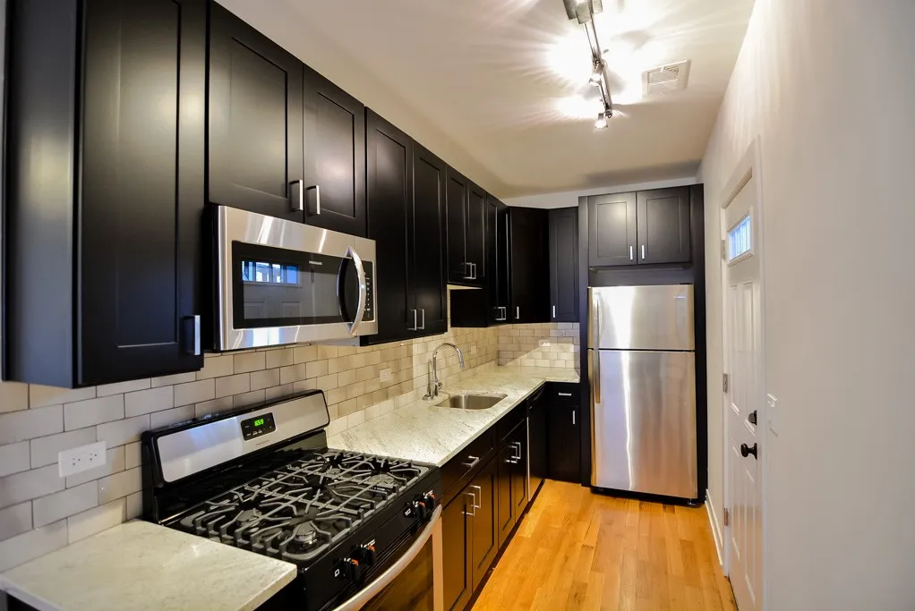 2207 W Eastwood Ave, ,  60625, USA 60625-unit#2N-Chicago-IL
