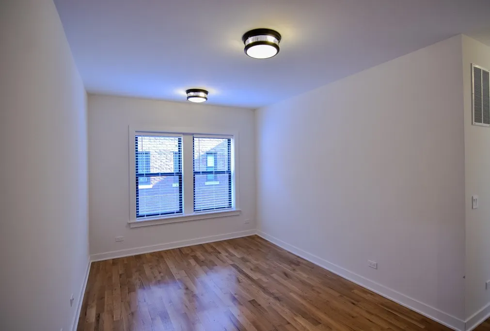 2207 W Eastwood Ave, ,  60625, USA 60625-unit#2N-Chicago-IL