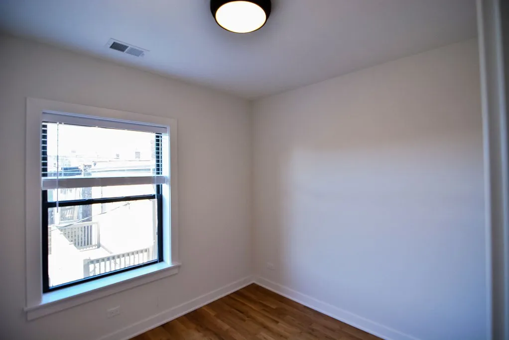 2207 W Eastwood Ave, ,  60625, USA 60625-unit#2N-Chicago-IL