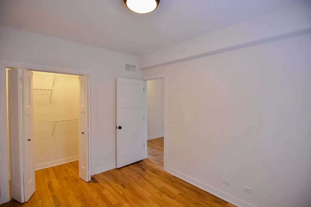 2207 W Eastwood Ave, ,  60625, USA 60625-unit#2N-Chicago-IL