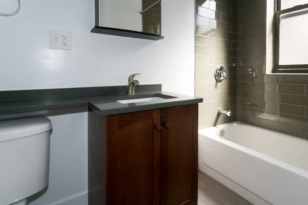 3825 N Fremont St, ,  60613, USA 60613-unit#2W-Chicago-IL