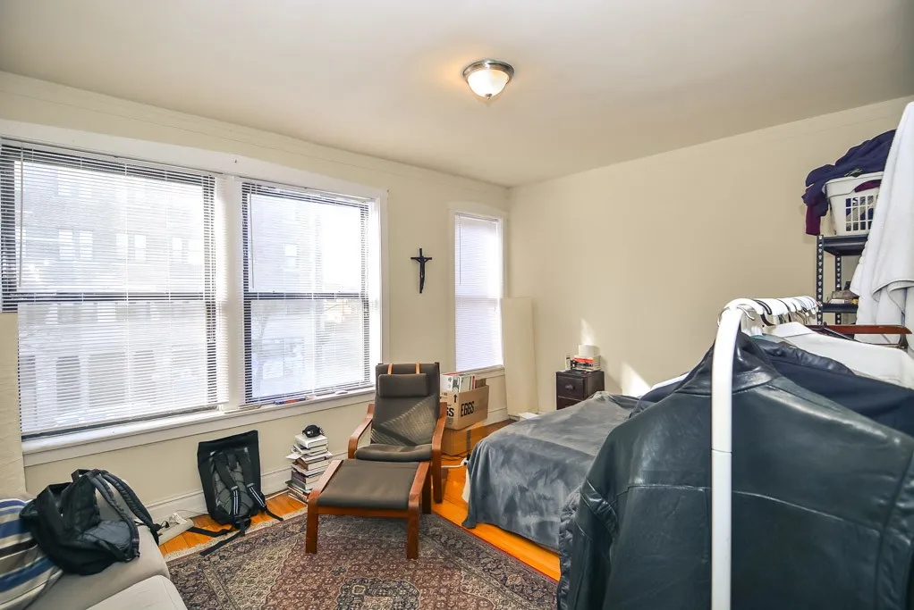 1670 W Pratt Blvd, , 60626, USA 60626-unit#2-Chicago-IL