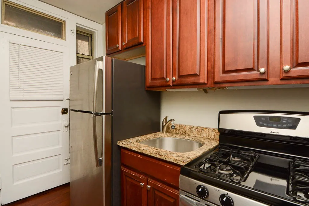 W Surf St, ,  60657, USA 60657-unit#3N-Chicago-IL