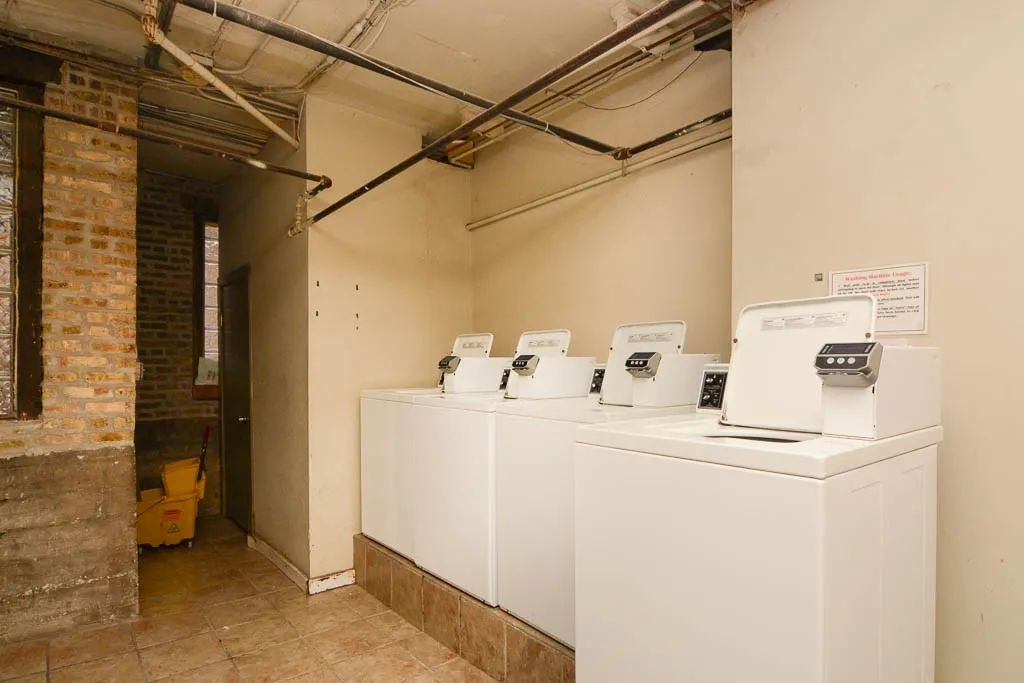 W Surf St, ,  60657, USA 60657-unit#3N-Chicago-IL