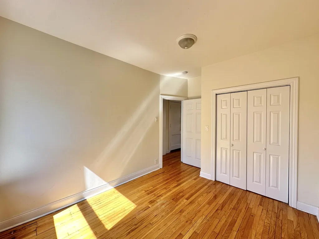 829 W Waveland Ave, , 60613, USA 60613-unit#2S-Chicago-IL