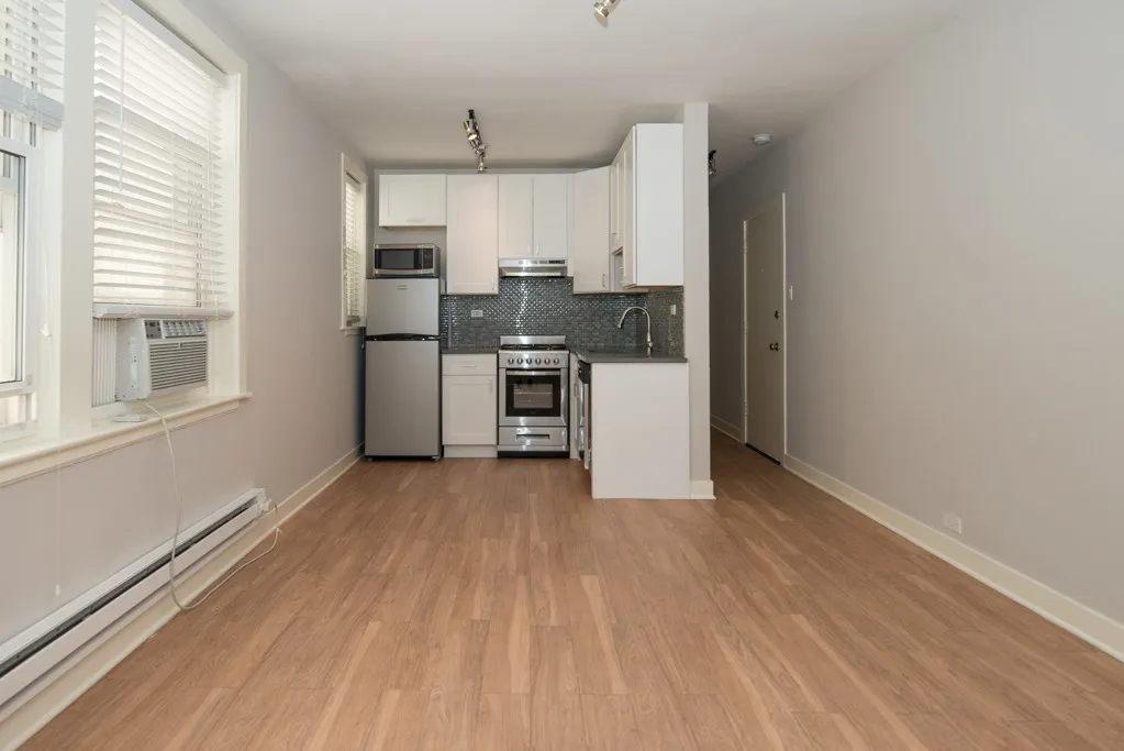 511 W Belmont Ave, , 60657, USA 60657-unit#44-Chicago-IL