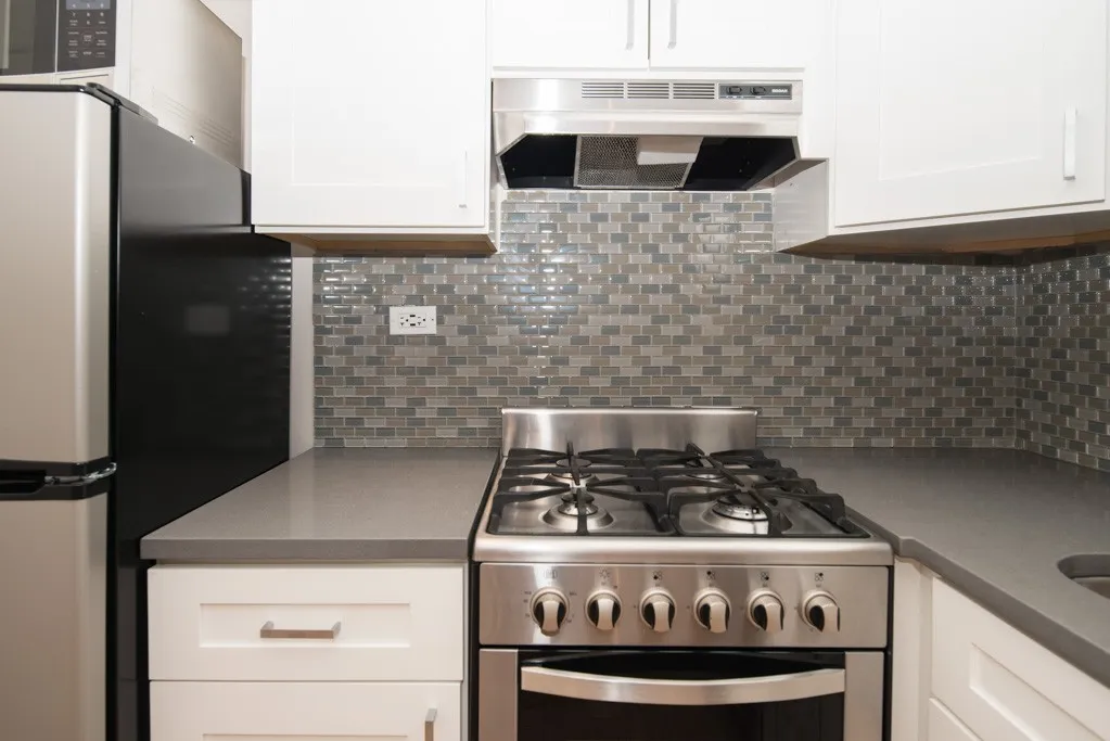 511 W Belmont Ave, , 60657, USA 60657-unit#44-Chicago-IL