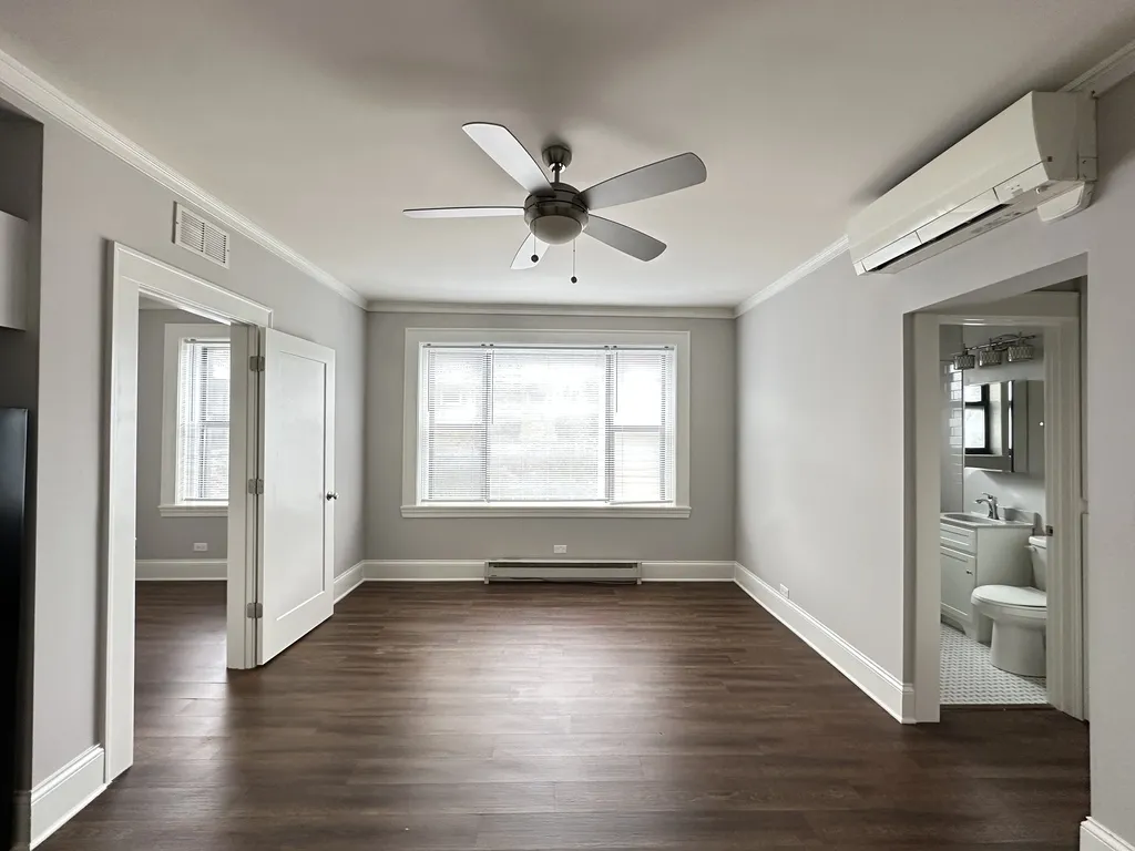 817 W Lakeside Pl, ,  60640, USA 60640-unit#409-Chicago-IL