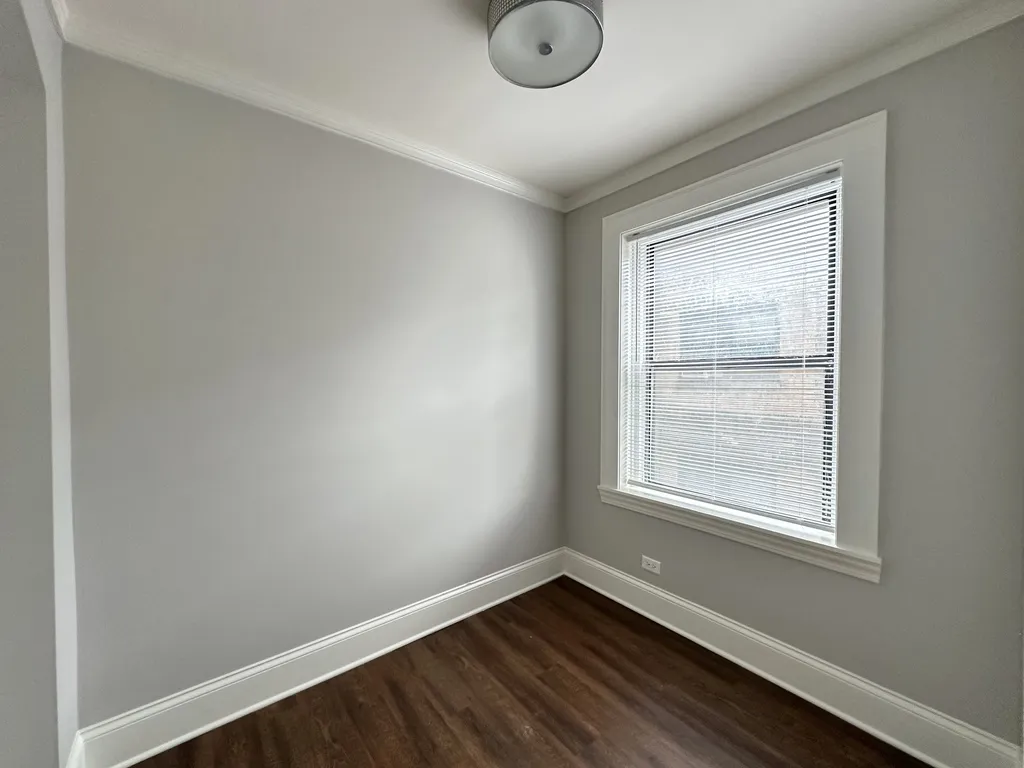 817 W Lakeside Pl, ,  60640, USA 60640-unit#409-Chicago-IL