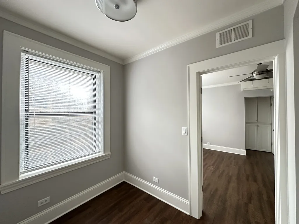 817 W Lakeside Pl, ,  60640, USA 60640-unit#409-Chicago-IL