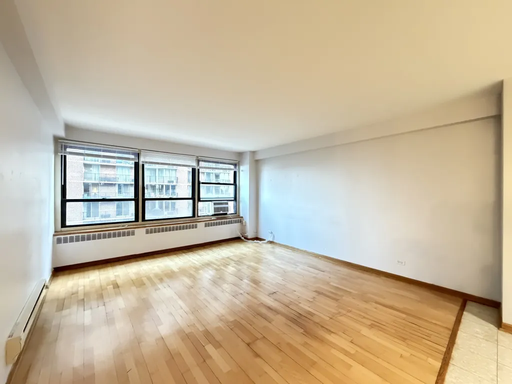 4180 N Marine Dr, , 60613, USA 60613-unit#1004-Chicago-IL