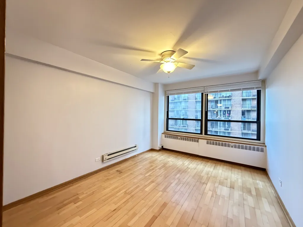 4180 N Marine Dr, , 60613, USA 60613-unit#1004-Chicago-IL