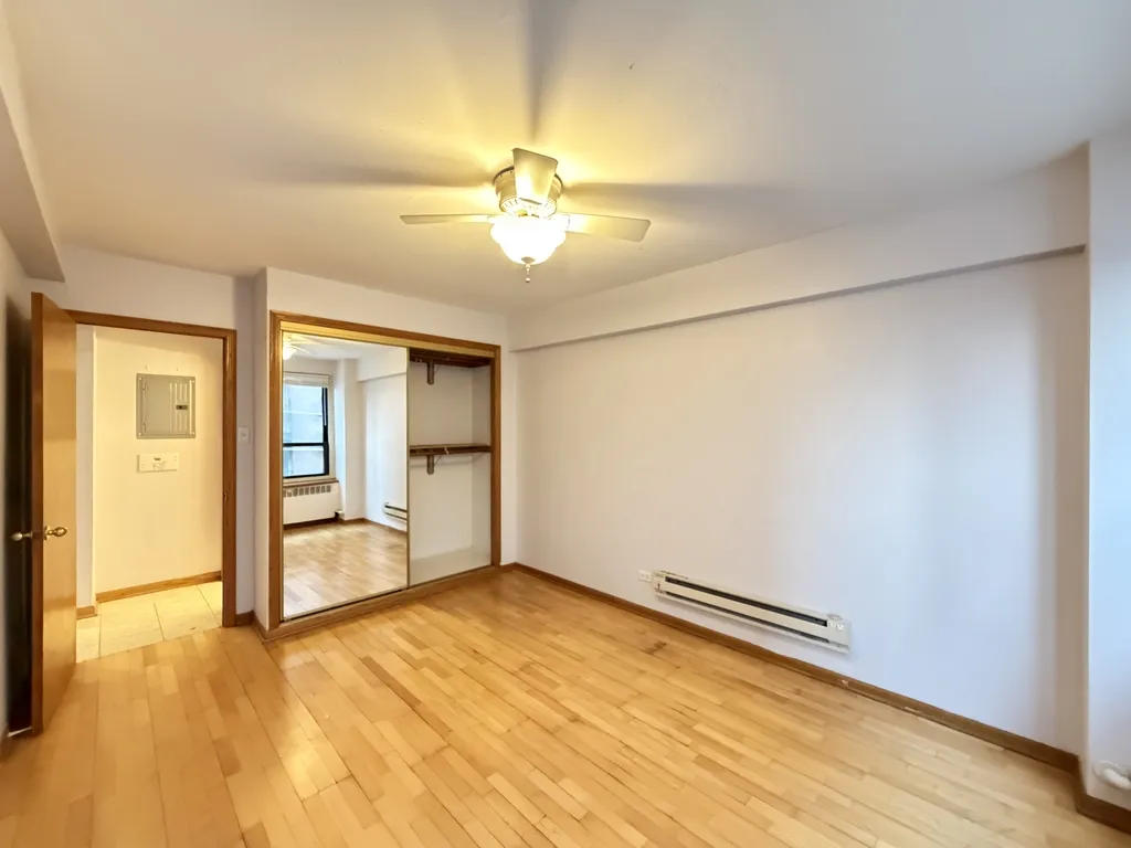 4180 N Marine Dr, , 60613, USA 60613-unit#1004-Chicago-IL