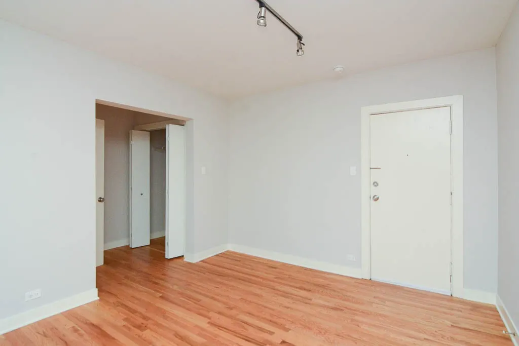 2420 N Kedzie Blvd, ,  60647, USA 60647-unit#108-Chicago-IL