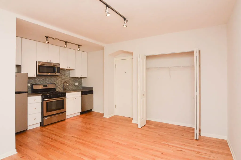 2834 W Palmer St, ,  60647, USA 60647-unit#209-Chicago-IL