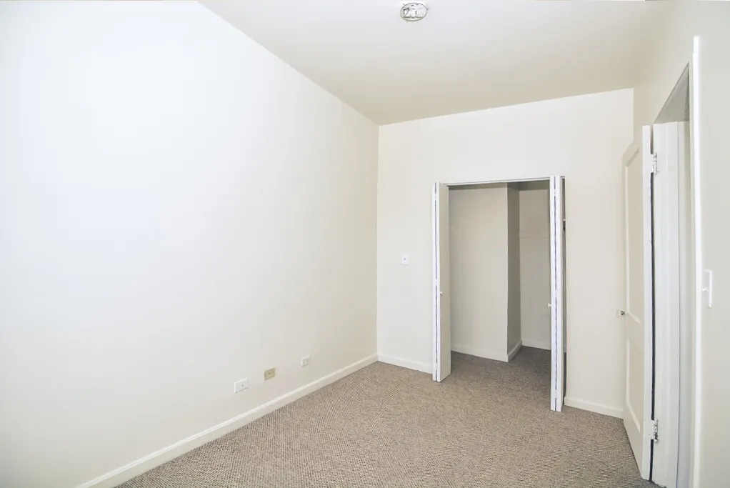 3957 W Irving Park Rd, ,  60641, USA 60618-unit#7-Chicago-IL