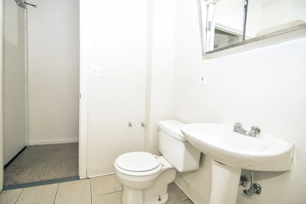 3957 W Irving Park Rd, ,  60641, USA 60618-unit#7-Chicago-IL