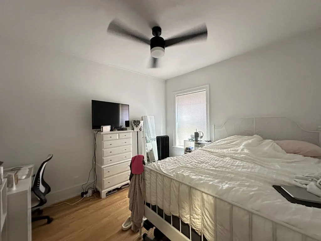 629 W Cornelia Ave, ,  60657, USA 60657-unit#3S-Chicago-IL