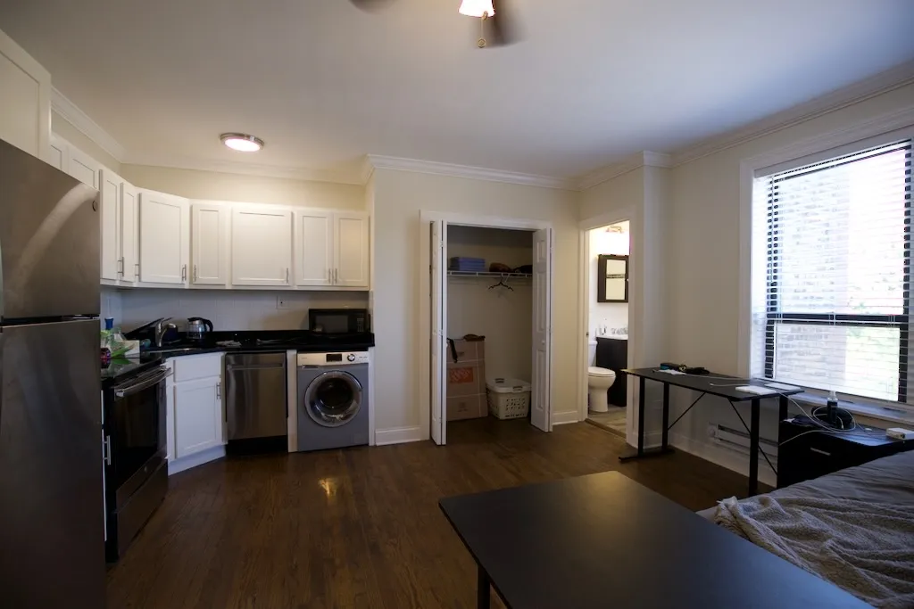 3345 N Marshfield Ave, , 60657, USA 60657-unit#302-Chicago-IL