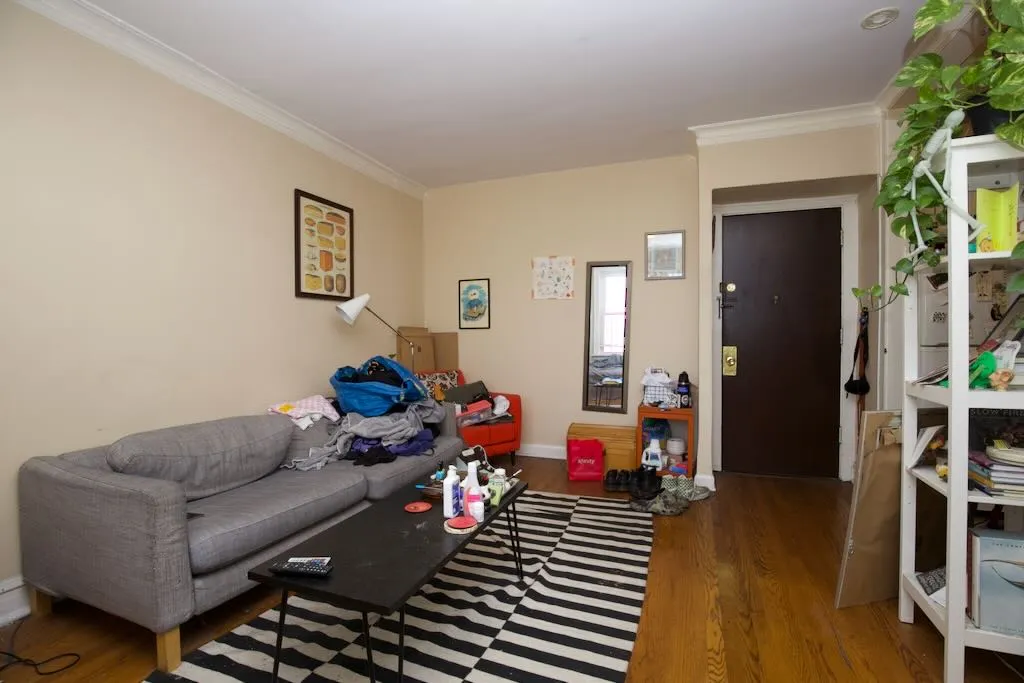 3121 N Hamlin Ave, , 60618, USA 60618-unit#2M-Chicago-IL