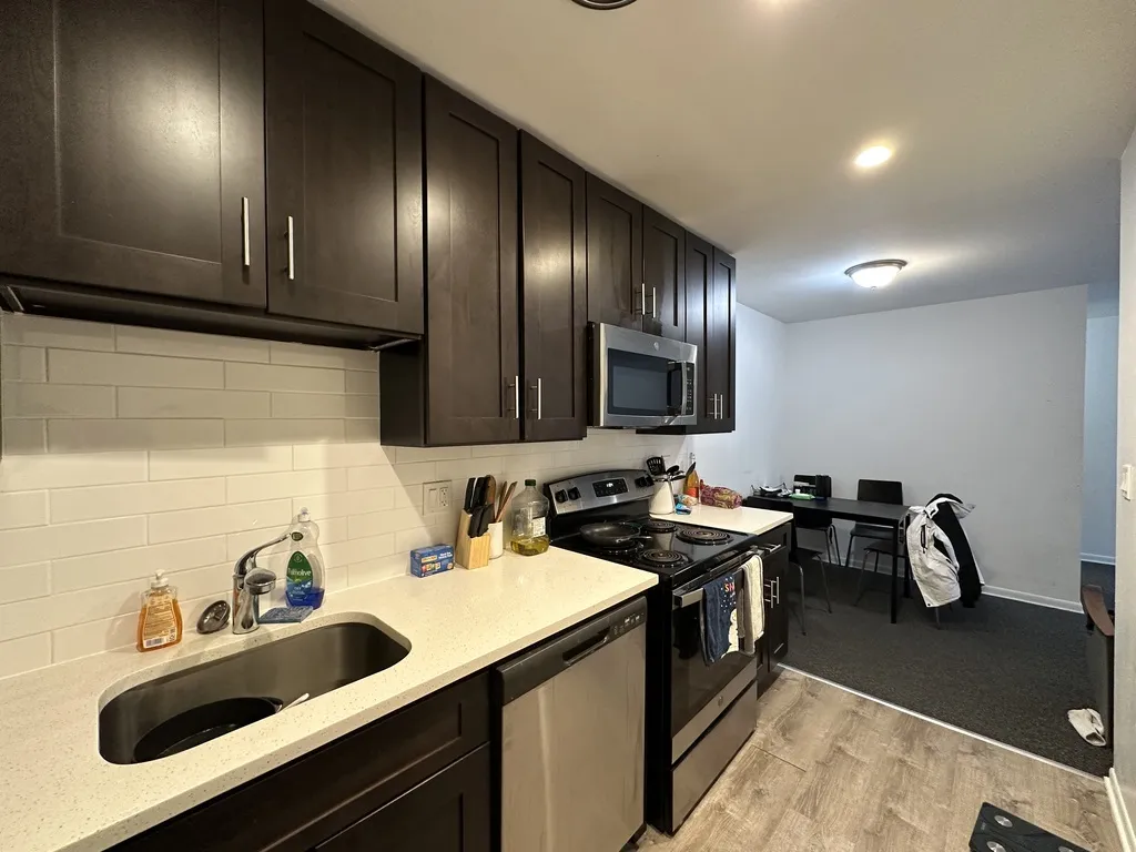 520 W Aldine Ave, , 60657, USA 60657-unit#412-Chicago-IL
