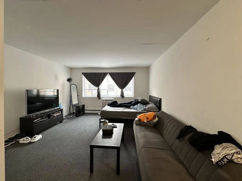 520 W Aldine Ave, , 60657, USA 60657-unit#412-Chicago-IL