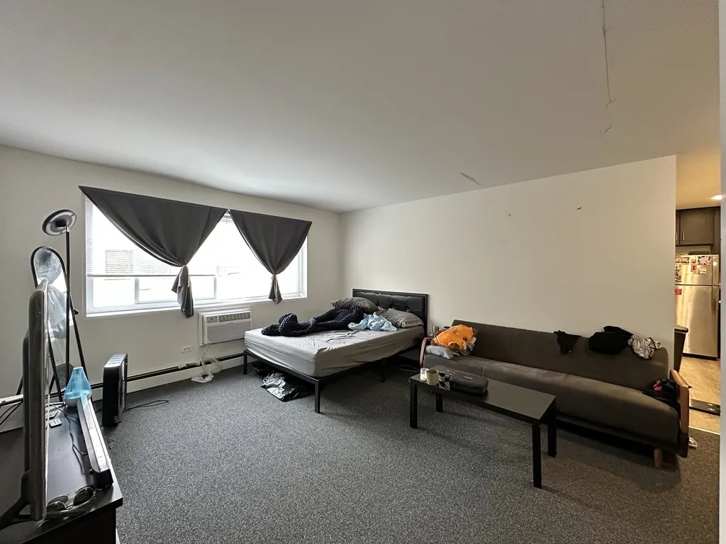 520 W Aldine Ave, , 60657, USA 60657-unit#412-Chicago-IL
