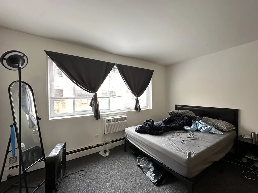 520 W Aldine Ave, , 60657, USA 60657-unit#412-Chicago-IL