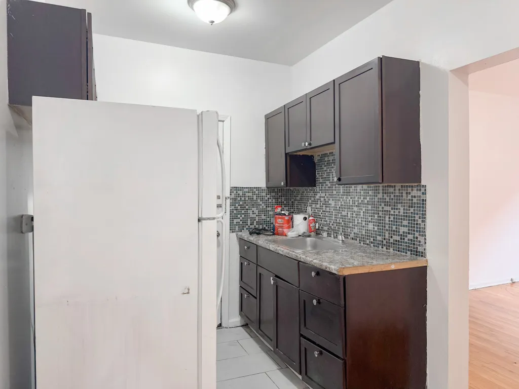 931 W Sunnyside Ave, ,  60640, USA 60640-unit#2S-Chicago-IL