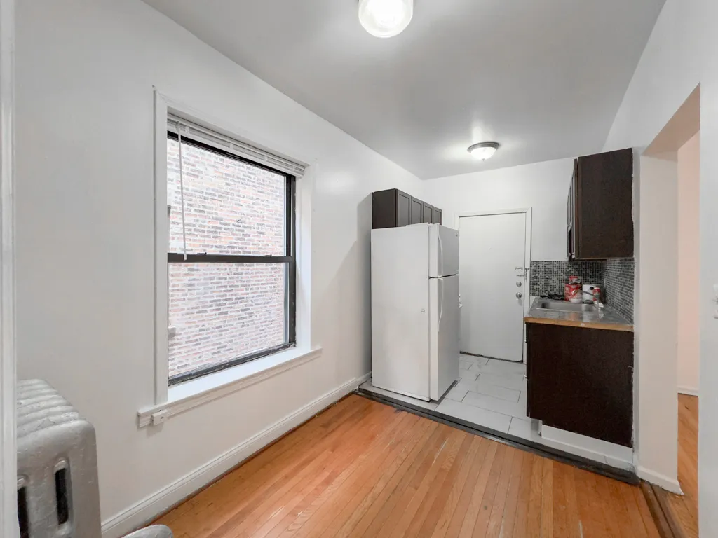 931 W Sunnyside Ave, ,  60640, USA 60640-unit#2S-Chicago-IL
