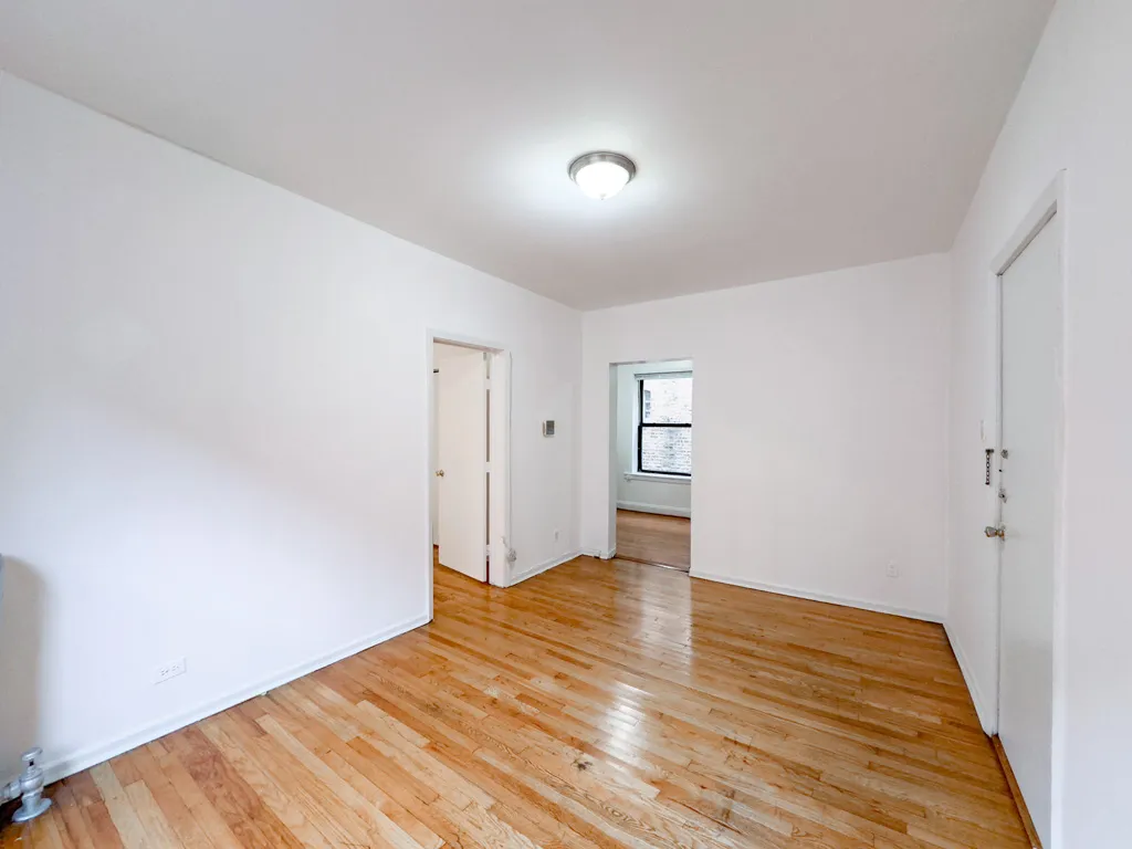 931 W Sunnyside Ave, ,  60640, USA 60640-unit#2S-Chicago-IL