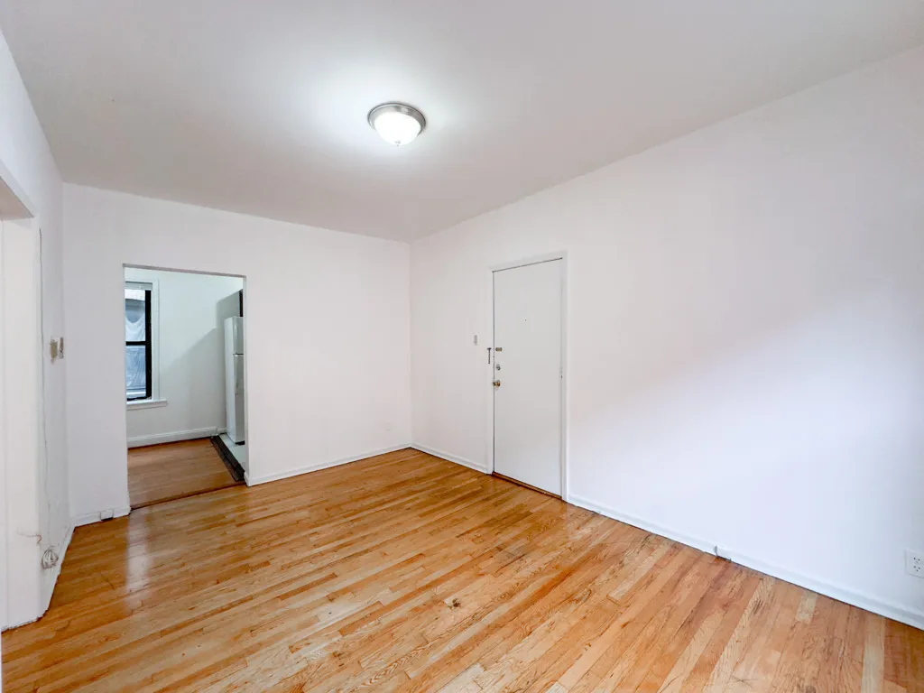 931 W Sunnyside Ave, ,  60640, USA 60640-unit#2S-Chicago-IL