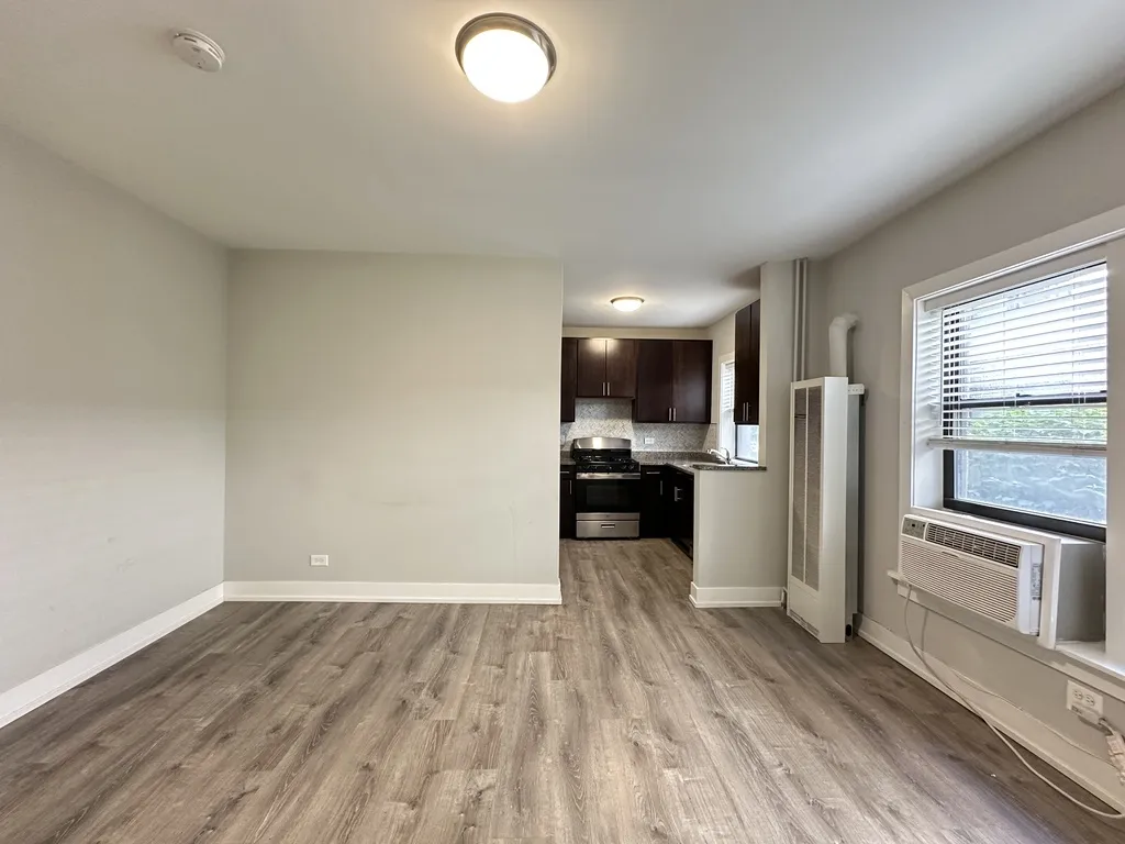 713 W Brompton Ave, ,  60657, USA 60657-unit#64-Chicago-IL