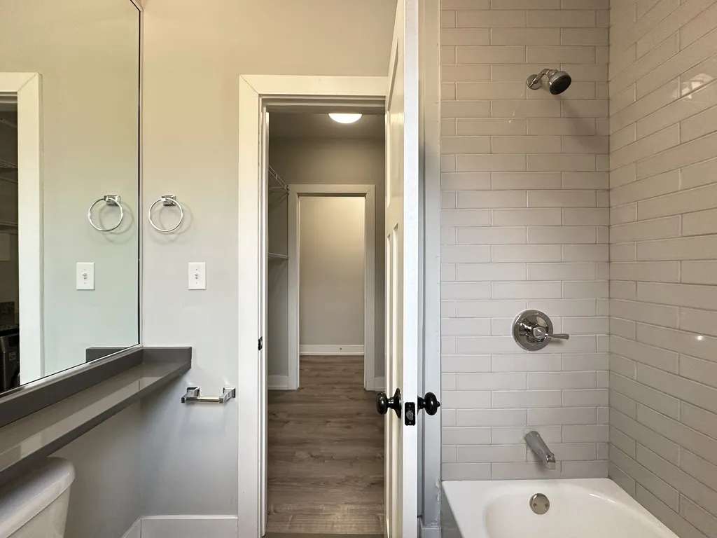 713 W Brompton Ave, ,  60657, USA 60657-unit#64-Chicago-IL