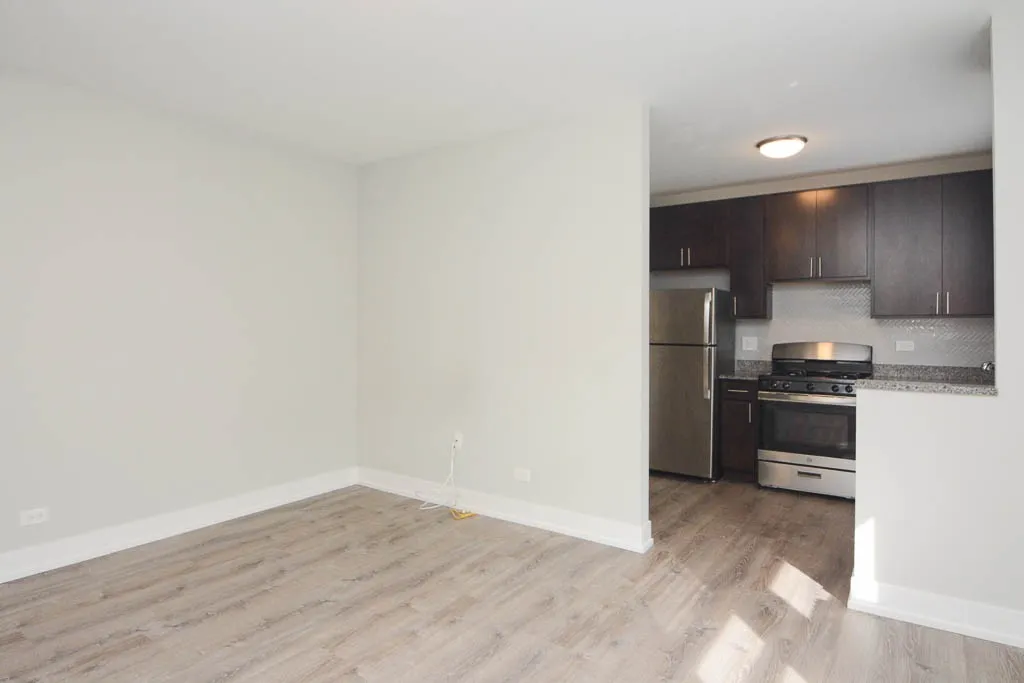 713 W Brompton Ave, ,  60657, USA 60657-unit#66-Chicago-IL