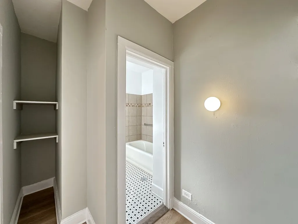 3831 N Fremont St, , 60613, USA 60613-unit#503-Chicago-IL