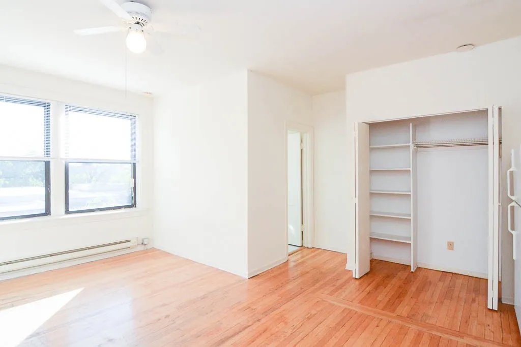 1050 W George St, ,  60657, USA 60657-unit#303-Chicago-IL