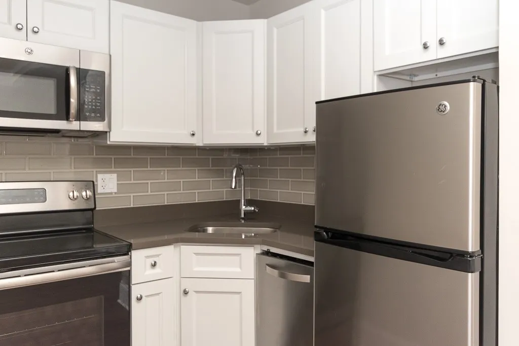 817 W Lakeside Pl, ,  60640, USA 60640-unit#701-Chicago-IL