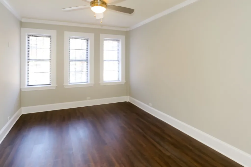 817 W Lakeside Pl, ,  60640, USA 60640-unit#202-Chicago-IL