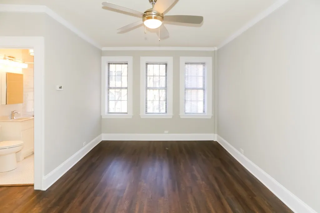 817 W Lakeside Pl, ,  60640, USA 60640-unit#202-Chicago-IL