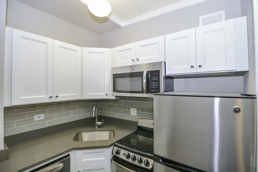 817 W Lakeside Pl, , 60640, USA 60640-unit#502-Chicago-IL