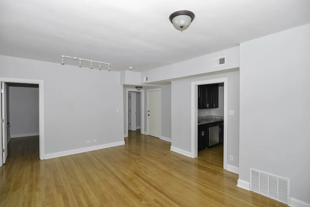 4040 N Ashland Ave, , 60613, USA 60613-unit#1E-Chicago-IL
