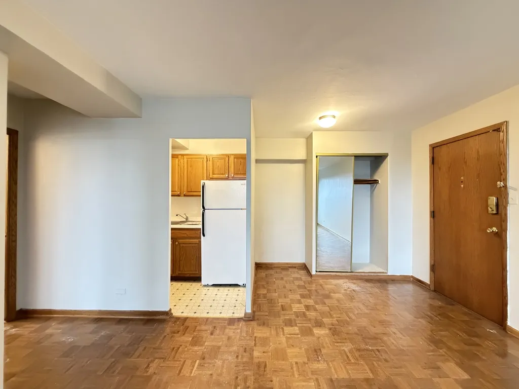 4180 N Marine Dr, ,  60613, USA 60613-unit#1208-Chicago-IL