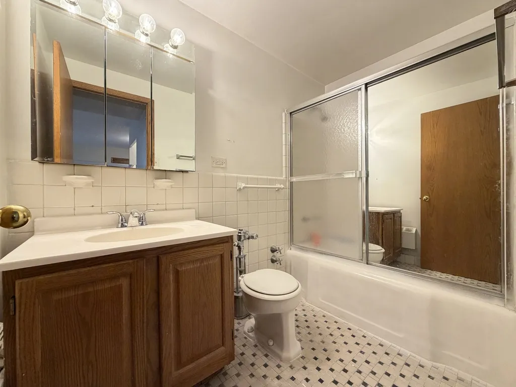 4180 N Marine Dr, ,  60613, USA 60613-unit#1208-Chicago-IL